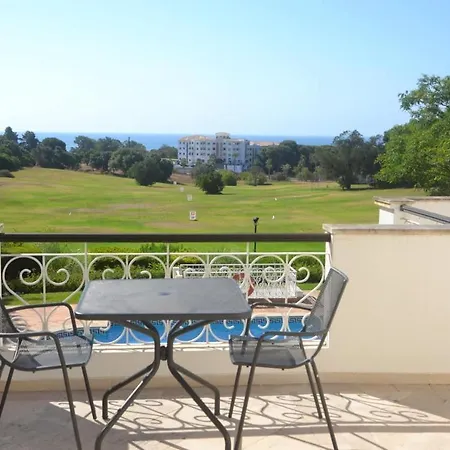 By Galantevasques Villa Alvor